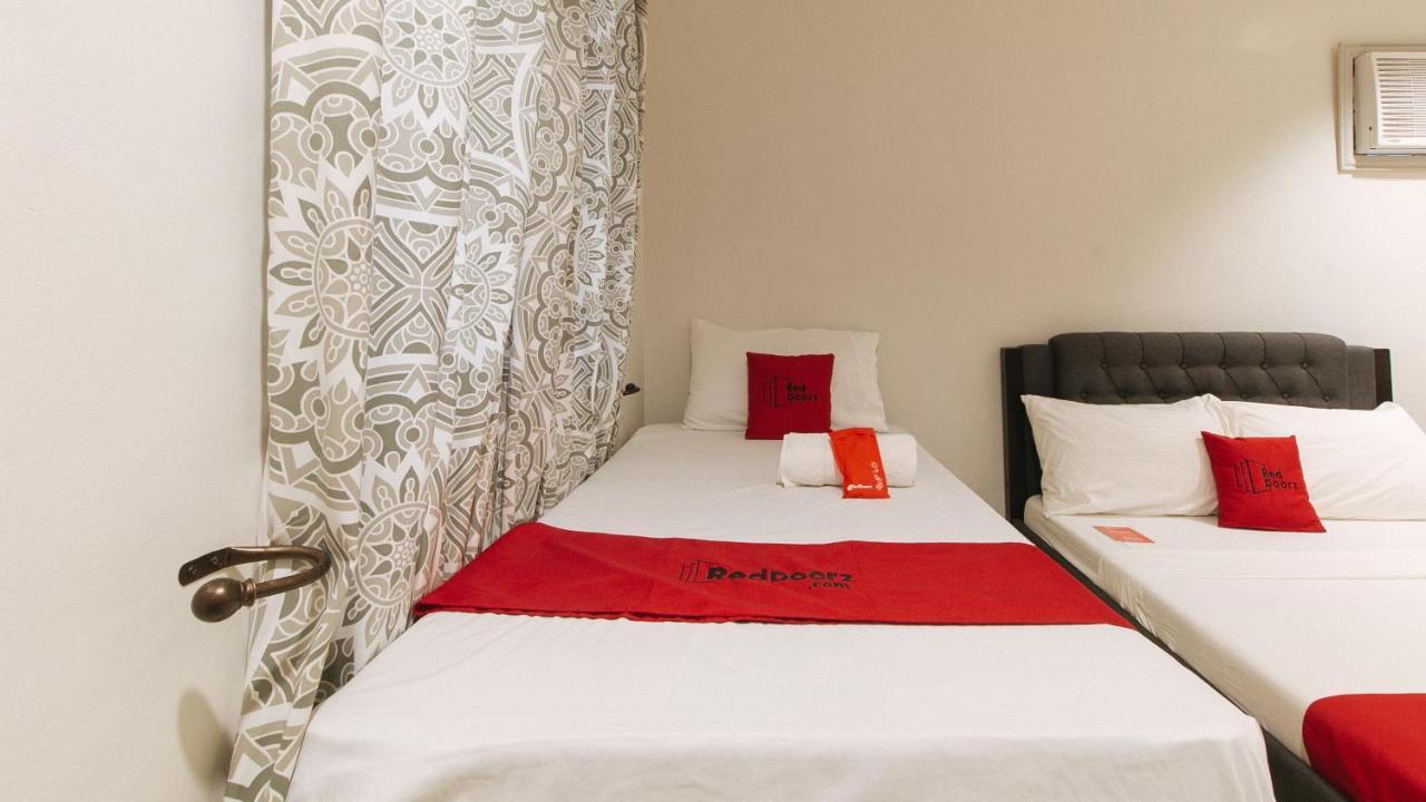 Reddoorz Premium @ Ouan'S The Farm Resort Лусена Экстерьер фото